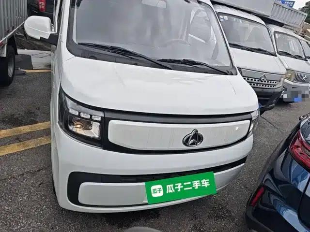Changan Ruixing EM80 2025 Passenger Edition Comfort Model 6 Seats 300km Range Double Door