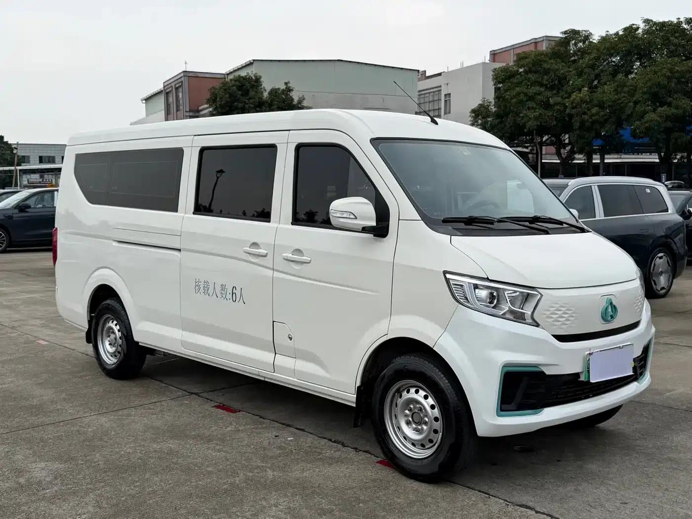 CrossStar V7 EV 2024 Model 239km/h Passenger Comfort 6-Seater — миниатюра 3