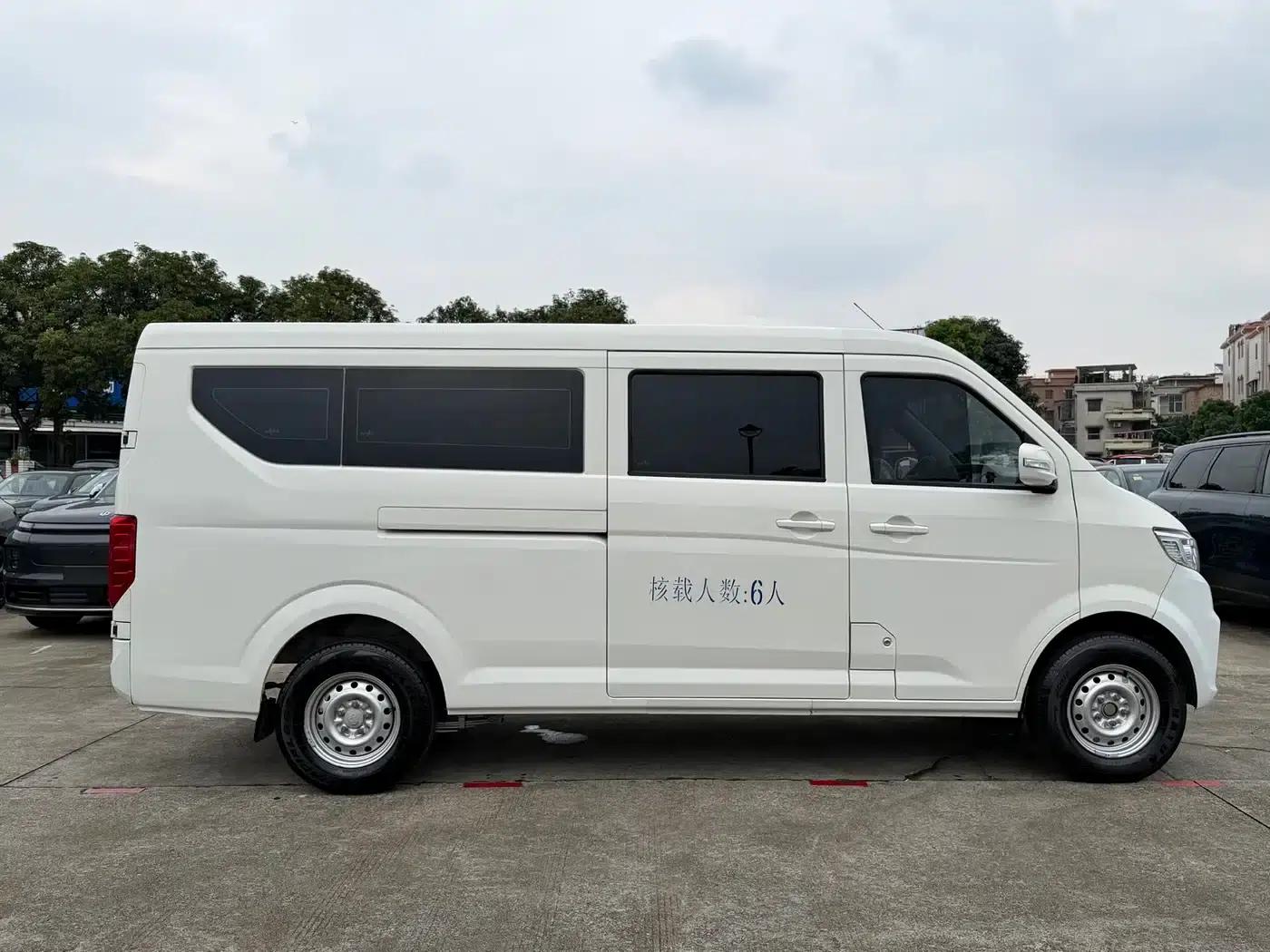 CrossStar V7 EV 2024 Model 239km/h Passenger Comfort 6-Seater — миниатюра 21
