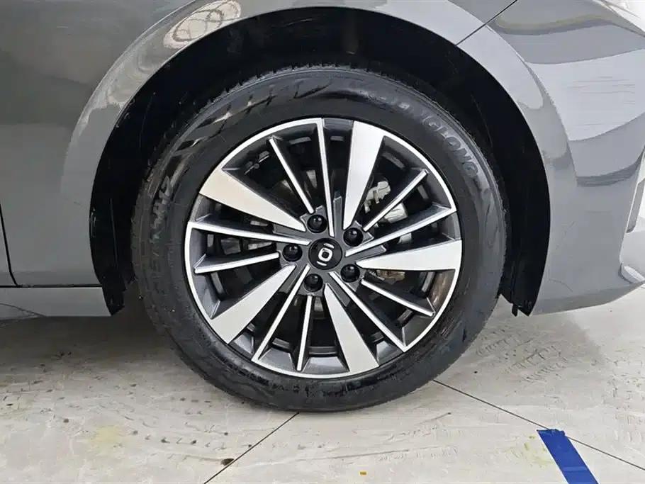 Changan Qiyuan A05 2024 Model - Truly Delicious Edition 70 Leading Type — миниатюра 6