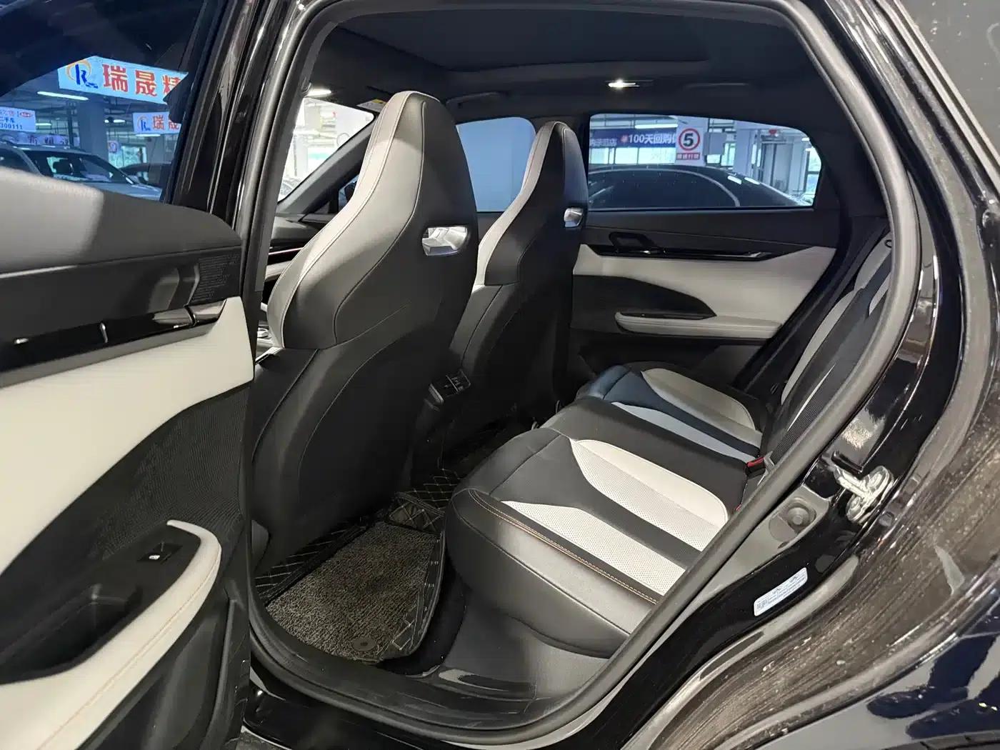 Changan Qiyuan A06 2023 Model 1.5L Automatic — миниатюра 3
