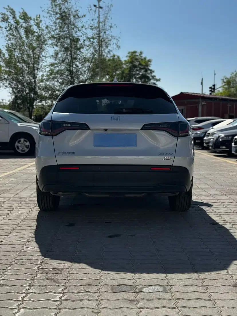 Honda ZR-V 2022 1.5T CVT Elite Edition — миниатюра 5