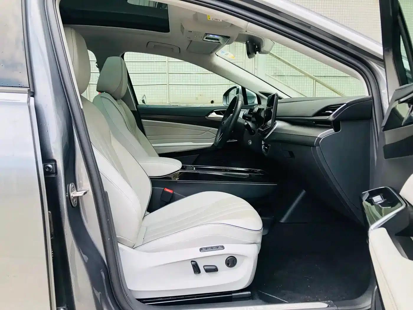 ID.6 X 2023 Upgraded All-Wheel Drive Version — миниатюра 12