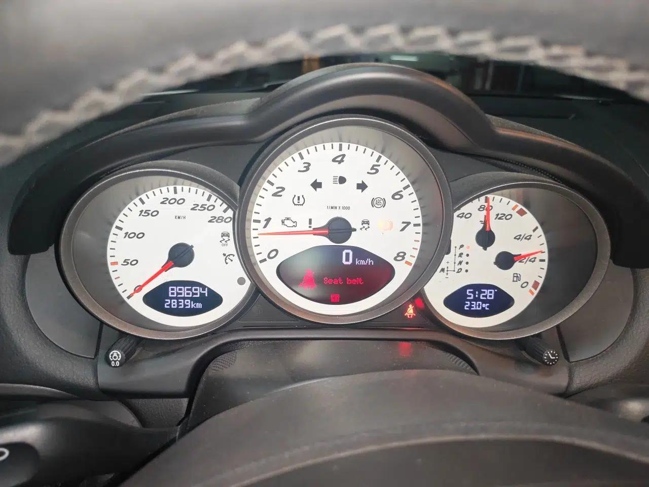 Porsche Cayman 2012 Cayman Black Edition 2.9L — миниатюра 11