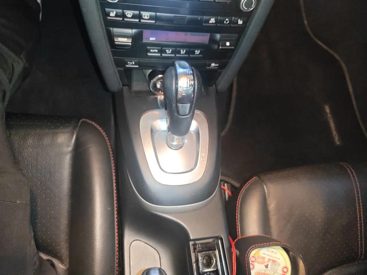 Porsche Cayman 2012 Cayman Black Edition 2.9L — миниатюра 14