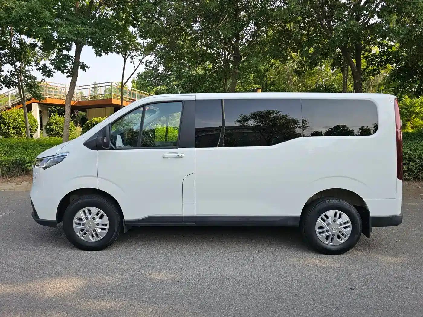 Xintu V70 2023 2.0T Elite Edition Manual Short Wheelbase Low Roof 5/6 Seats (125Ps) — миниатюра 7