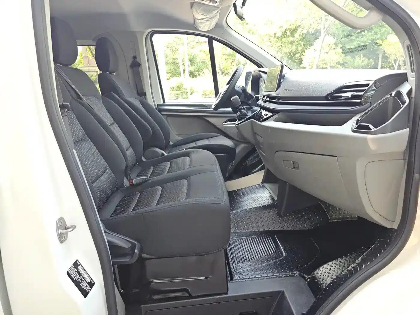 Xintu V70 2023 2.0T Elite Edition Manual Short Wheelbase Low Roof 5/6 Seats (125Ps) — миниатюра 8