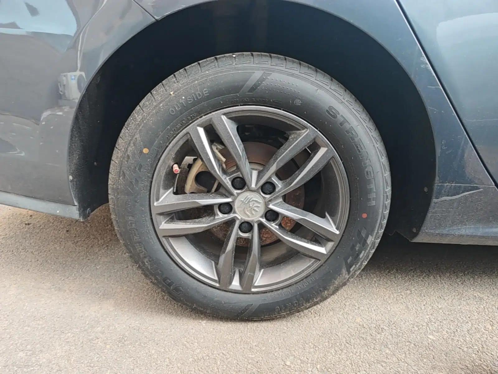 BYD Qin Pro 2018 1.5TI Automatic Smart Connect FENGSHANG Model — миниатюра 11