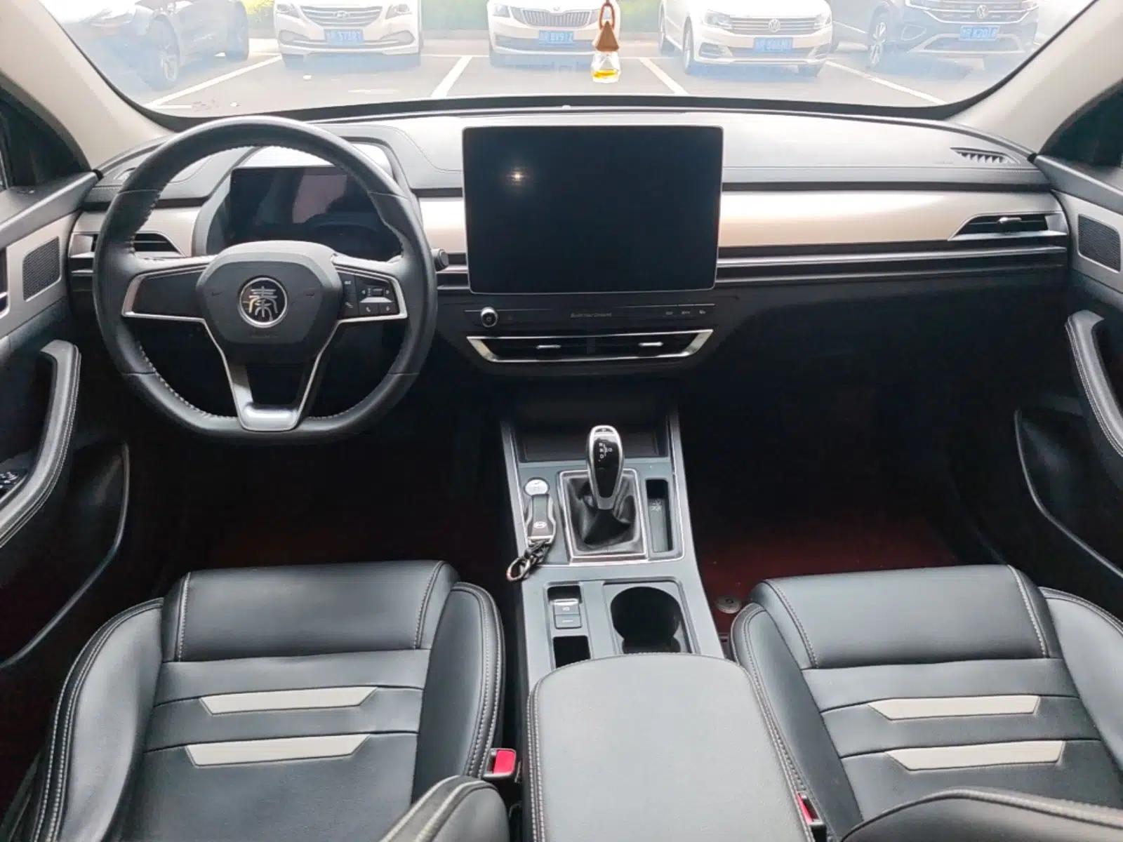 BYD Qin Pro 2018 1.5TI Automatic Smart Connect FENGSHANG Model — миниатюра 17