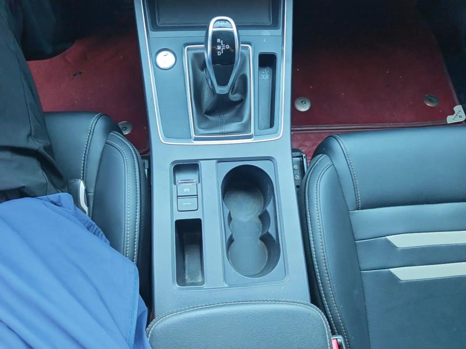 BYD Qin Pro 2018 1.5TI Automatic Smart Connect FENGSHANG Model — миниатюра 21