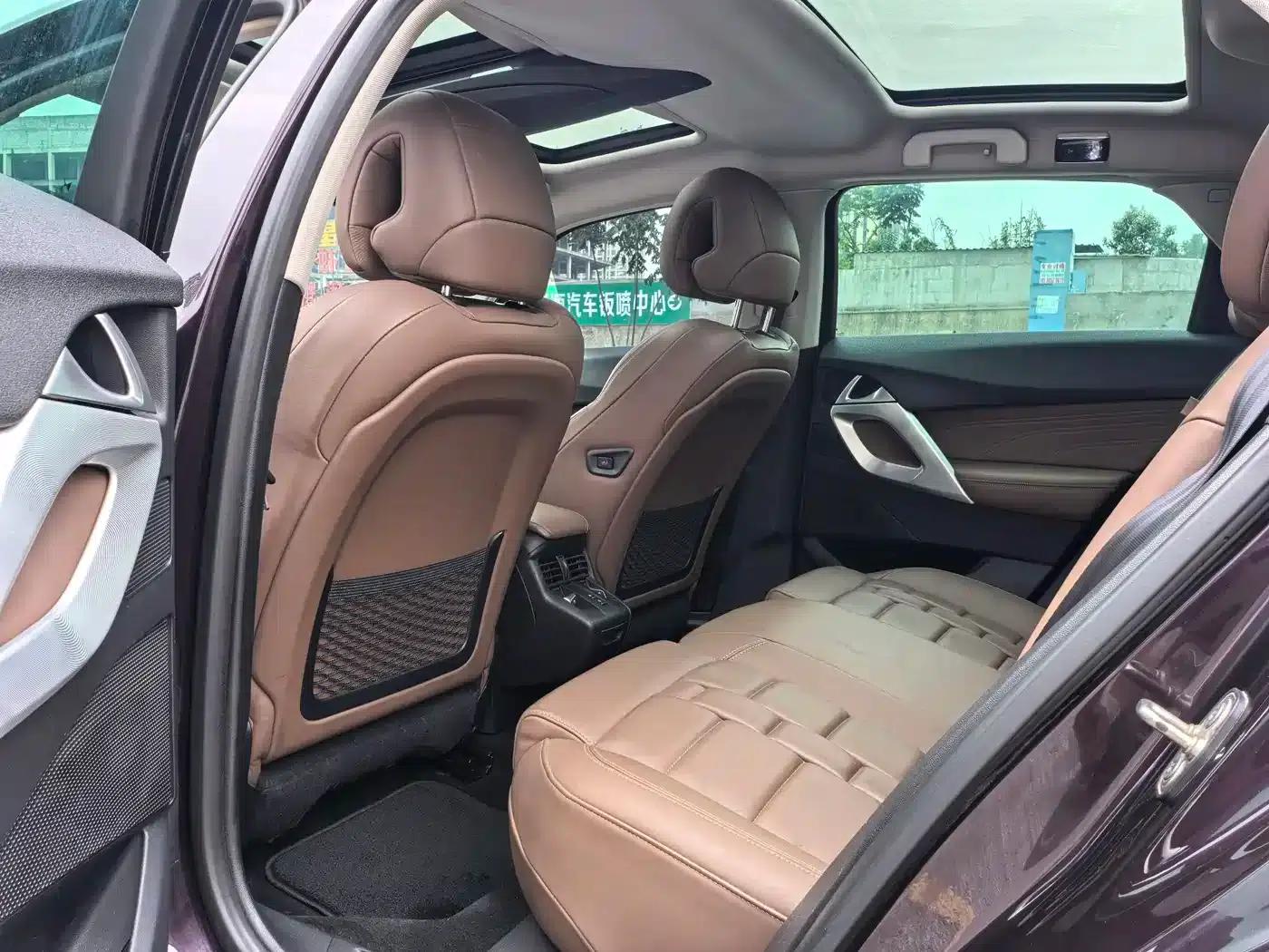 DS 5 2014 1.6T Premium Edition THP200 — миниатюра 10