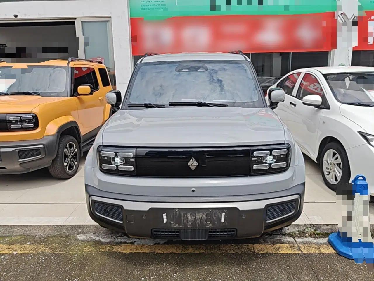 Baojun Spark EUV 2024 Prestige Edition 4 Seats — миниатюра 2