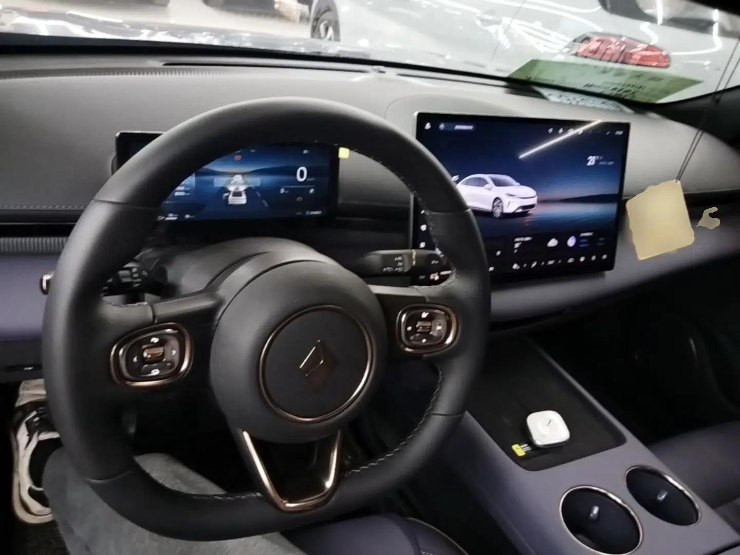 Baojun Enjoy 2025 Plug-in Hybrid 140km Luxury Edition — миниатюра 12