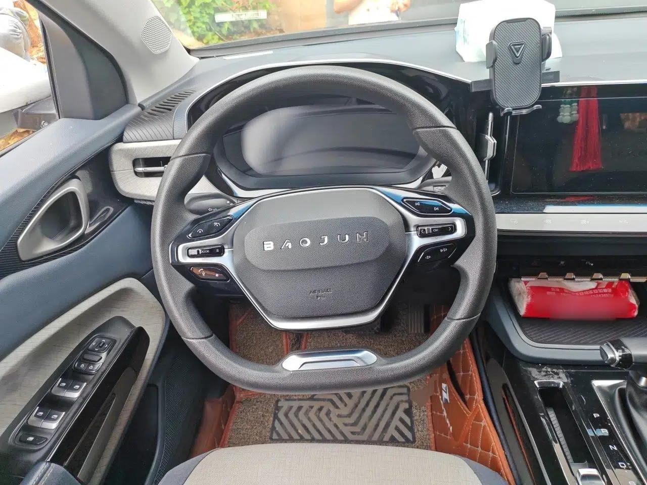 Baojun RM-5 2019 1.5T CVT Elite Version with 24-Hour Online Service 7 Seats — миниатюра 10