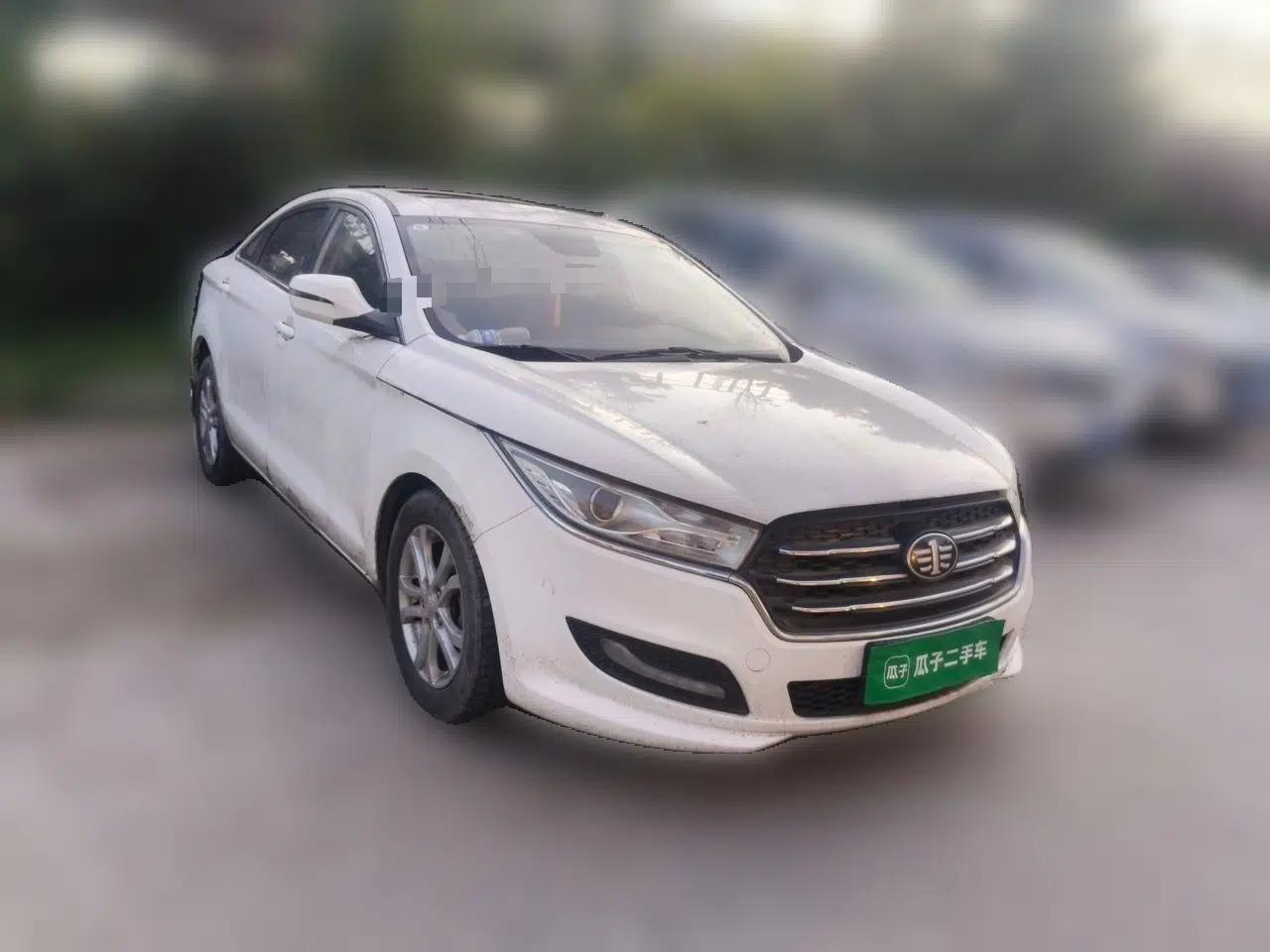 Bestune B50 2016 1.6L manual Comfort trim level — миниатюра 3