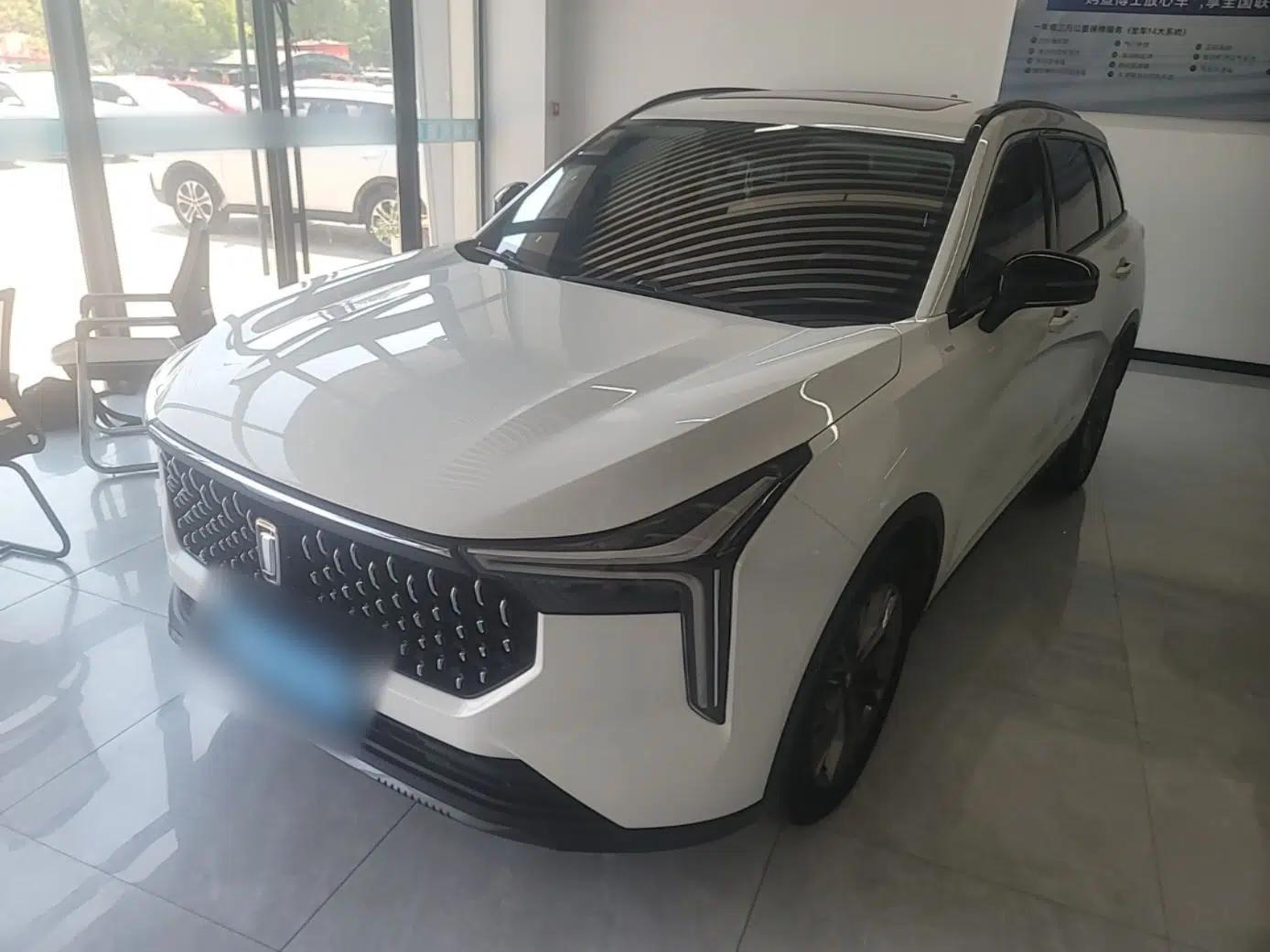 Bestune T55 2023 1.5T Automatic Leap Model — миниатюра 1