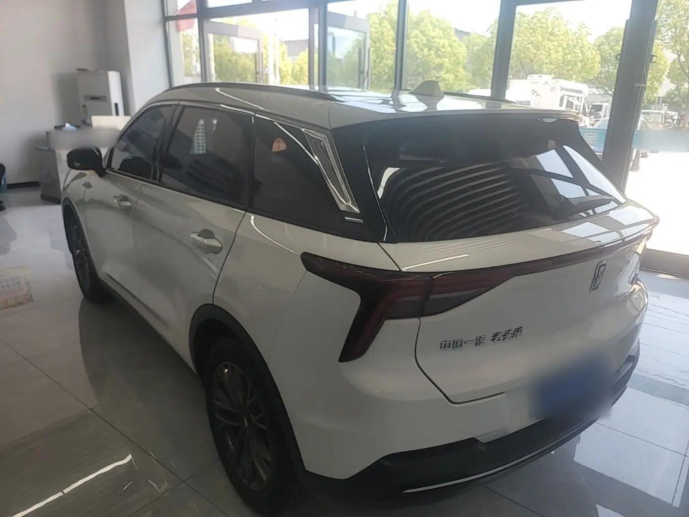 Bestune T55 2023 1.5T Automatic Leap Model — миниатюра 4