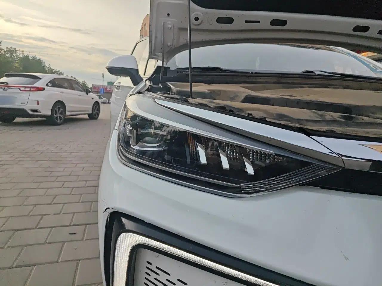 BAIC Beijing EU5 2018 R500 Smart Wind Edition — миниатюра 7