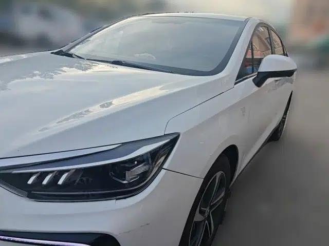 BAIC Beijing EU5 2018 R500 Smart Wind Edition