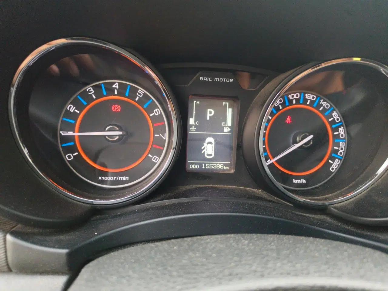 BAIC Senova X55 2016 1.5T CVT Luxury Edition — миниатюра 11