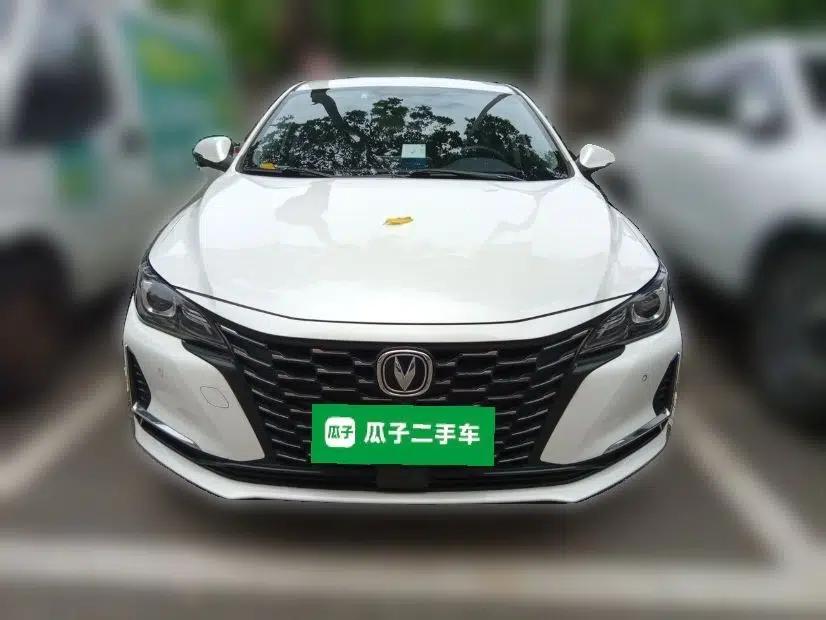CHANGAN Ruicheng CC 2022 Blue Whale Edition 1.5T DCT Luxury Model — миниатюра 2