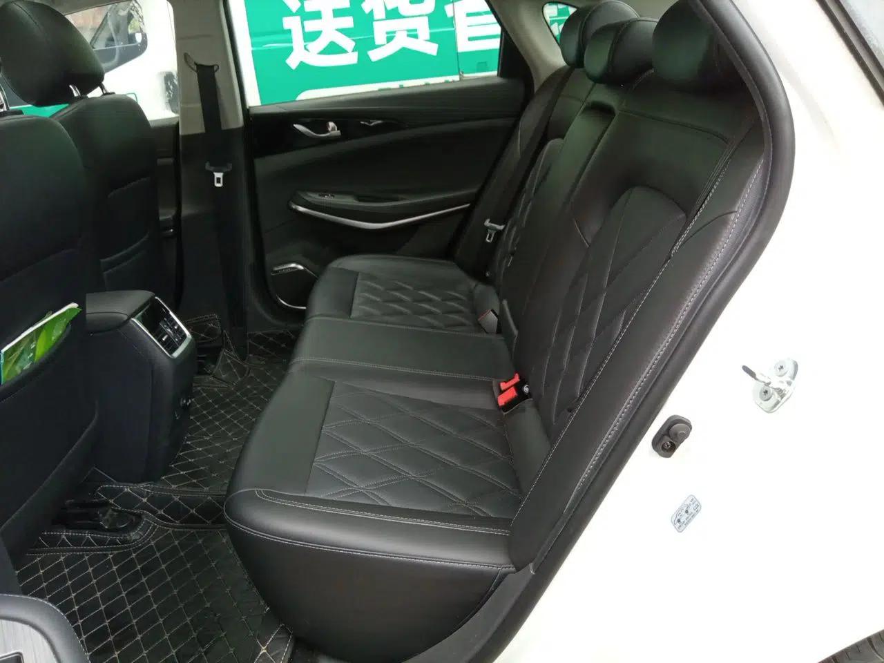 CHANGAN Ruicheng CC 2022 Blue Whale Edition 1.5T DCT Luxury Model — миниатюра 17