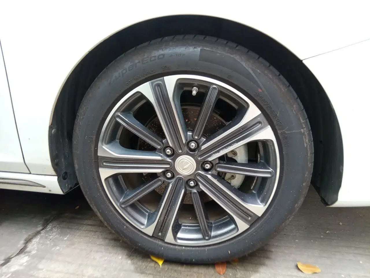 CHANGAN Ruicheng CC 2022 Blue Whale Edition 1.5T DCT Luxury Model — миниатюра 8