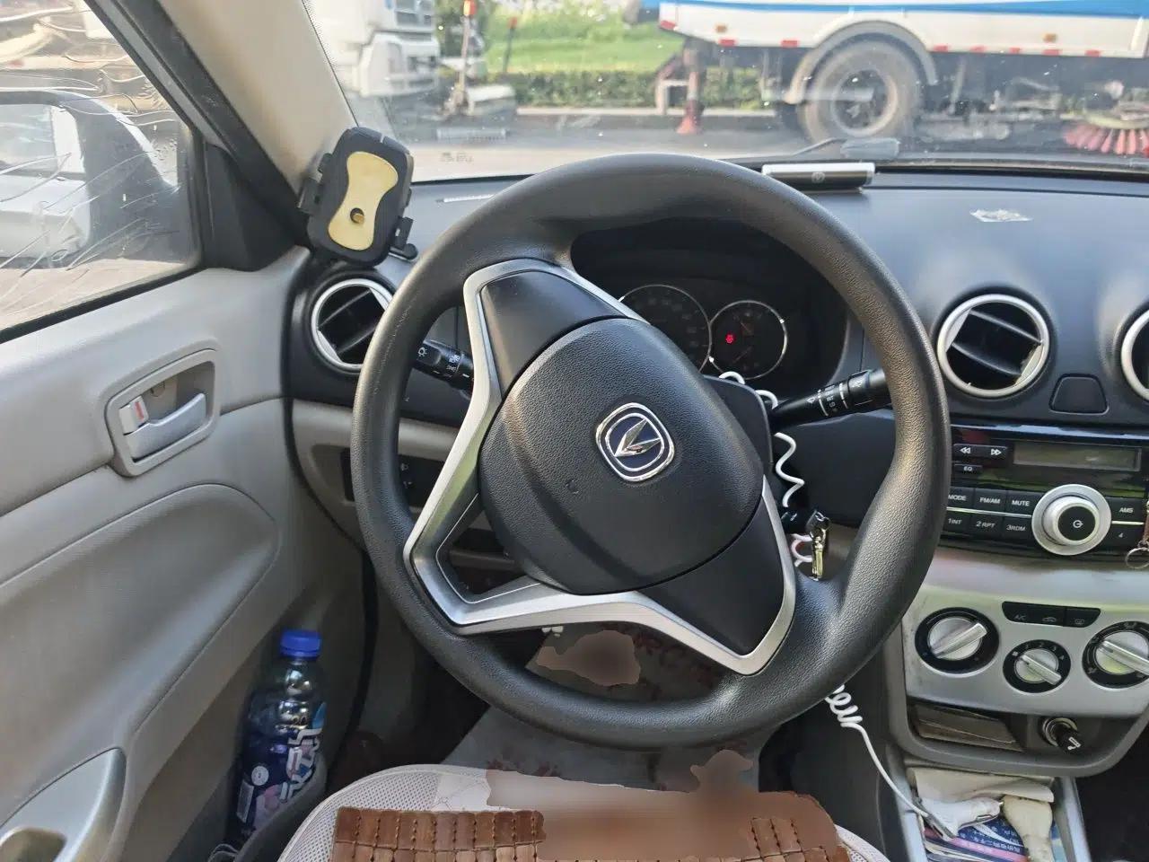 CHANGAN Alsvin V3 2012 1.3L Manual Comfort Version China IV Standard — миниатюра 10