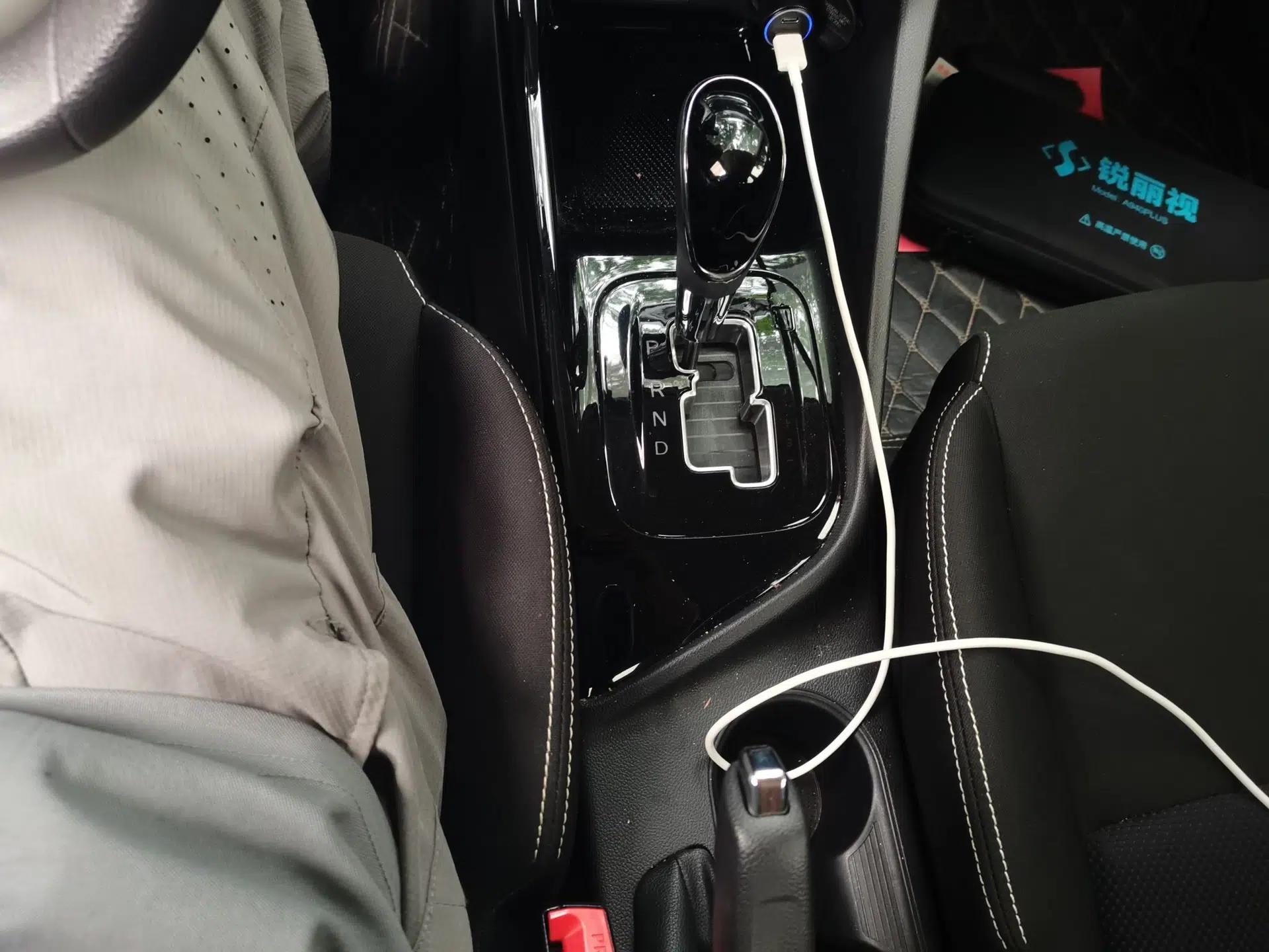 CHANGAN Alsvin 2018 1.5L DCT Comfort Version China V Standard — миниатюра 14