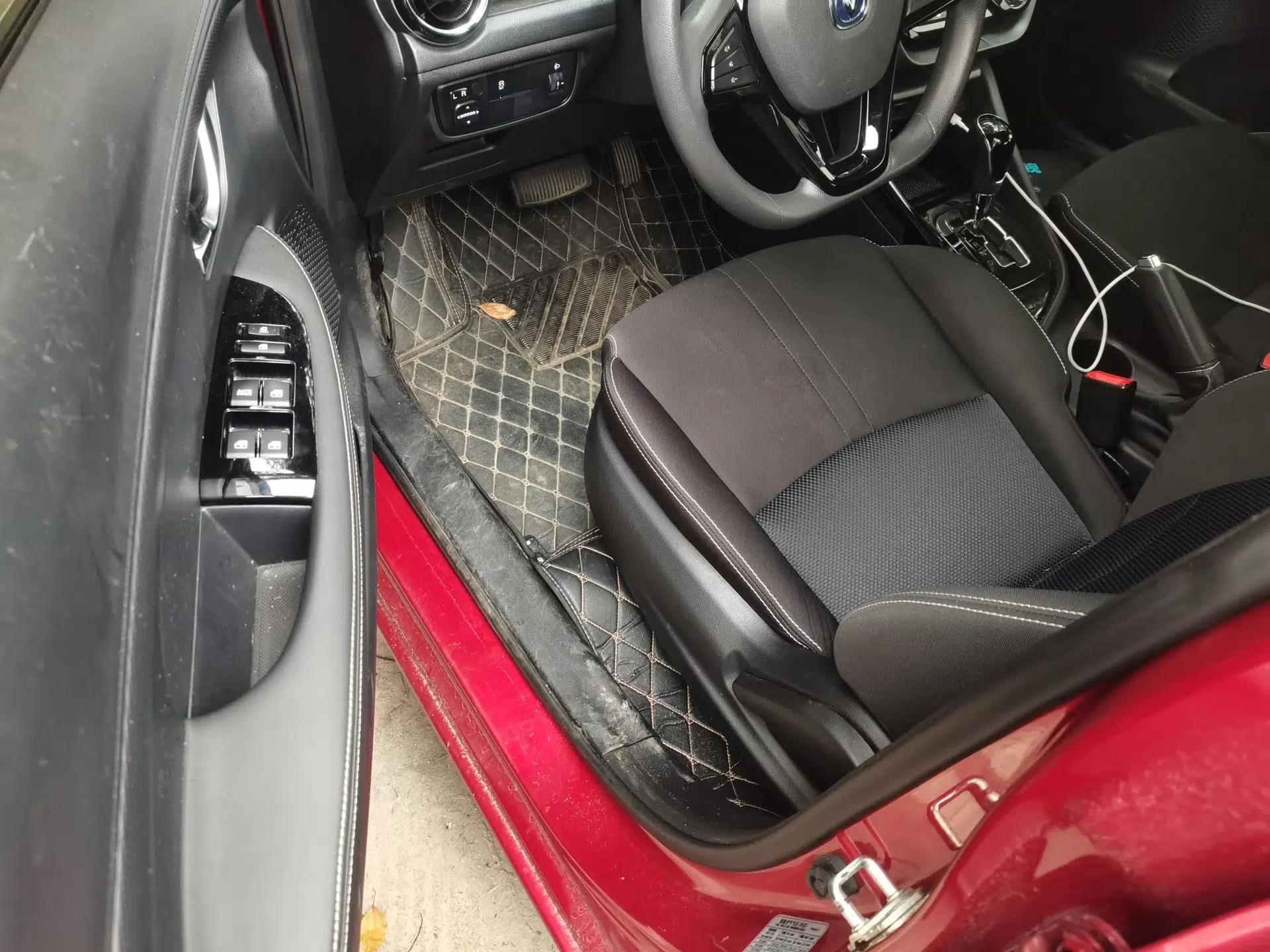 CHANGAN Alsvin 2018 1.5L DCT Comfort Version China V Standard — миниатюра 16