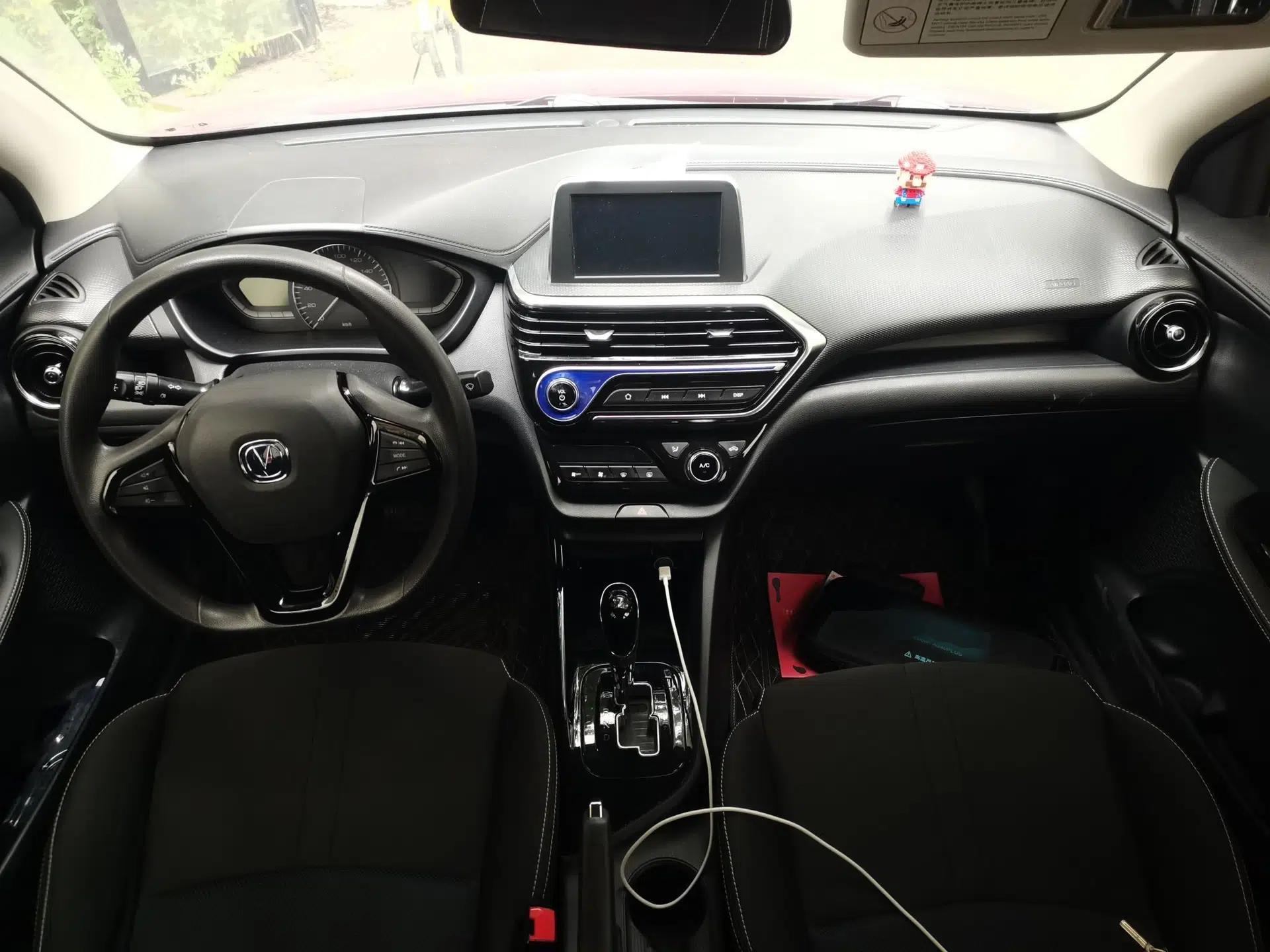 CHANGAN Alsvin 2018 1.5L DCT Comfort Version China V Standard — миниатюра 9