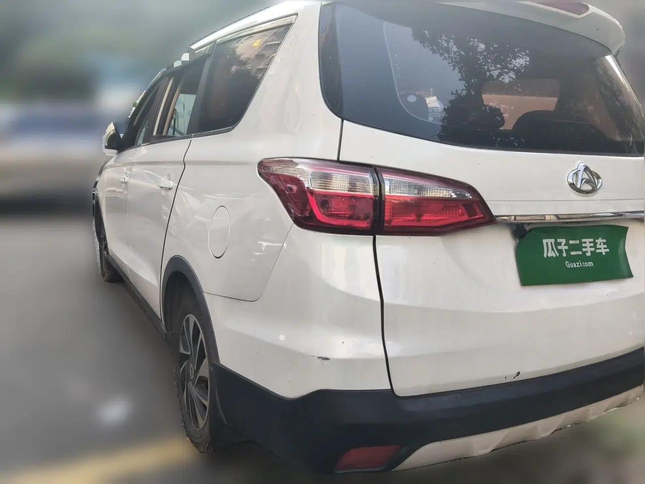 CHANGAN OSHAN A800 2017 1.5T Automatic Standard Model — миниатюра 4