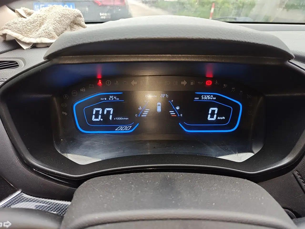 CHANGAN OSHAN A800 2017 1.6L Manual Luxury Model — миниатюра 11