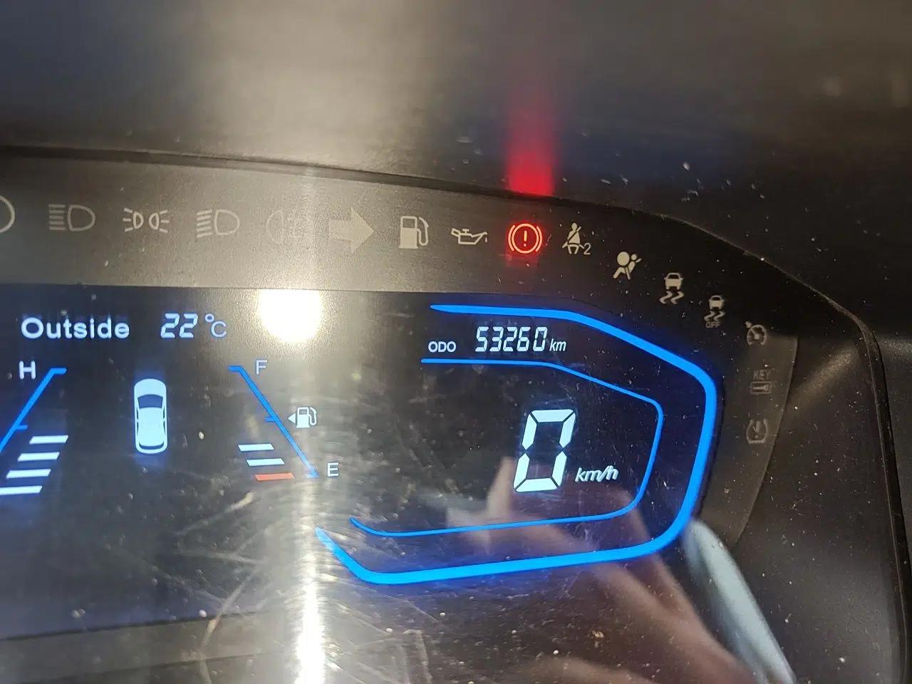 CHANGAN OSHAN A800 2017 1.6L Manual Luxury Model — миниатюра 12