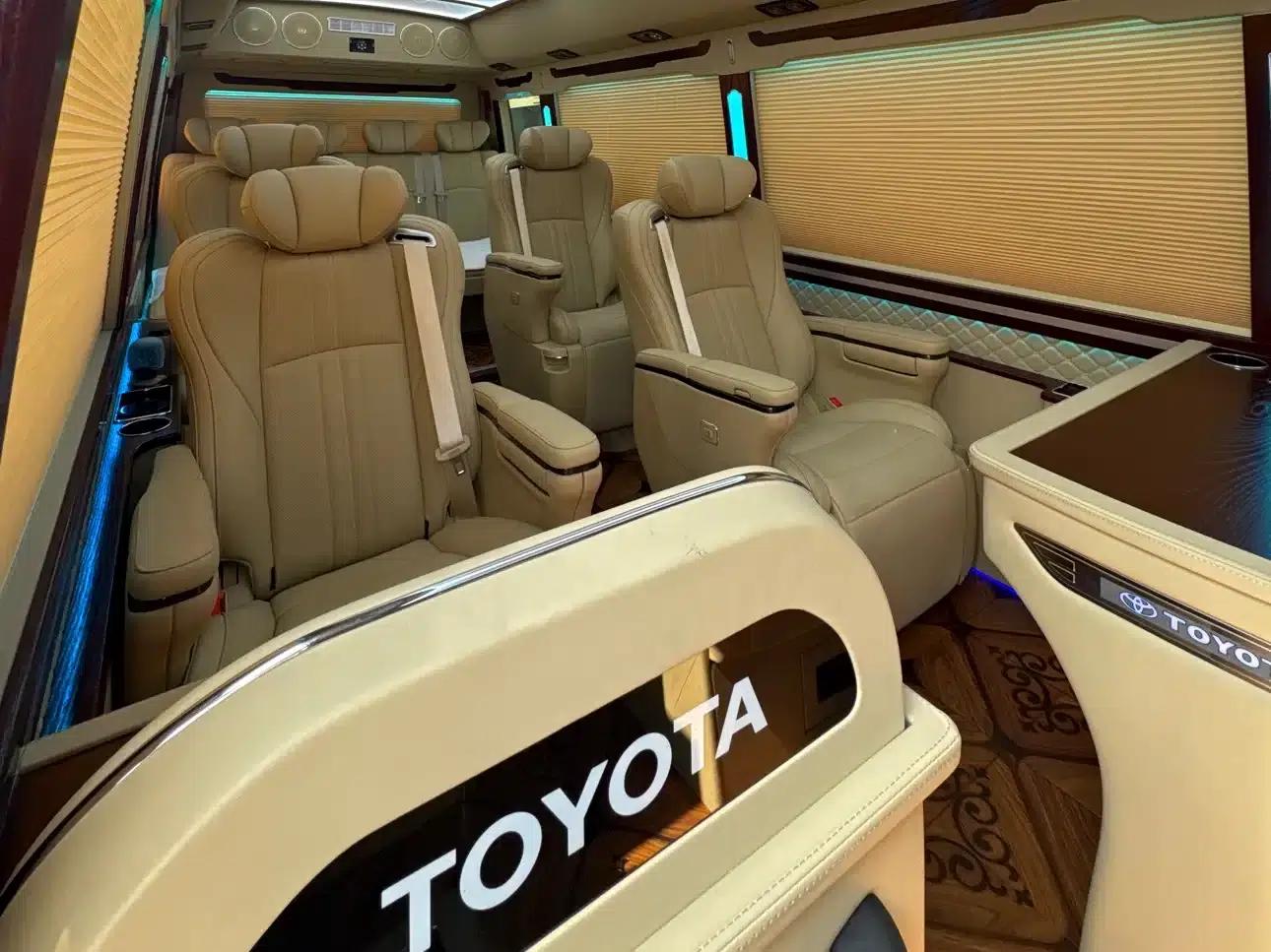 2019 Toyota Coaster 4.0L Luxury SUV GRB53L-ZEMNK 23-seat (no armrests) 9GR — миниатюра 16
