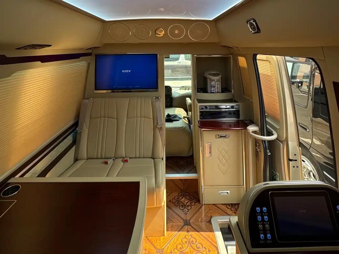2019 Toyota Coaster 4.0L Luxury SUV GRB53L-ZEMNK 23-seat (no armrests) 9GR — миниатюра 9