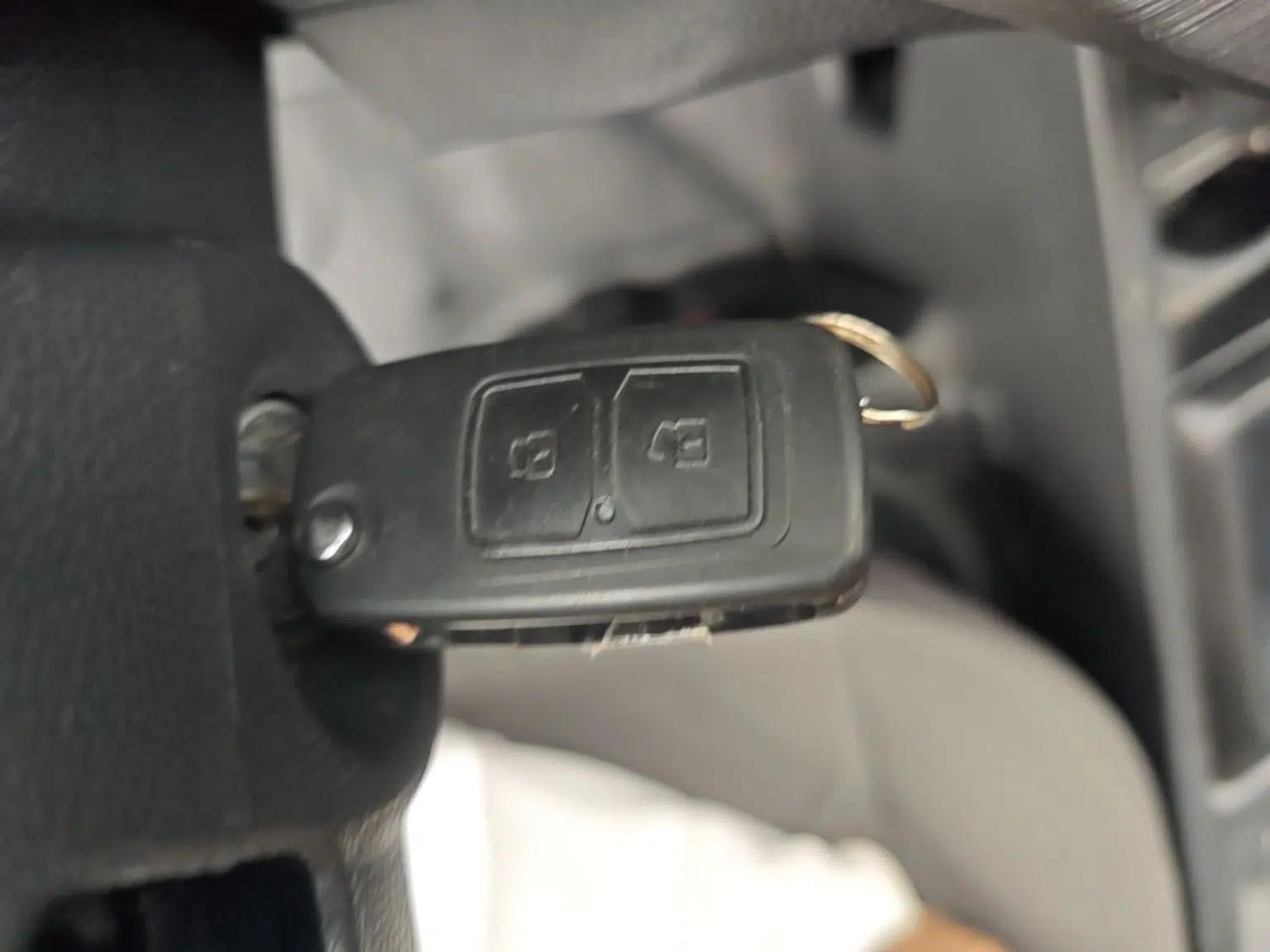 CHANGAN KAICHENG Ruixing EM80 2025 Passenger Version Comfort Edition 6-Seater 300 km Dual-Swing Doors — миниатюра 28