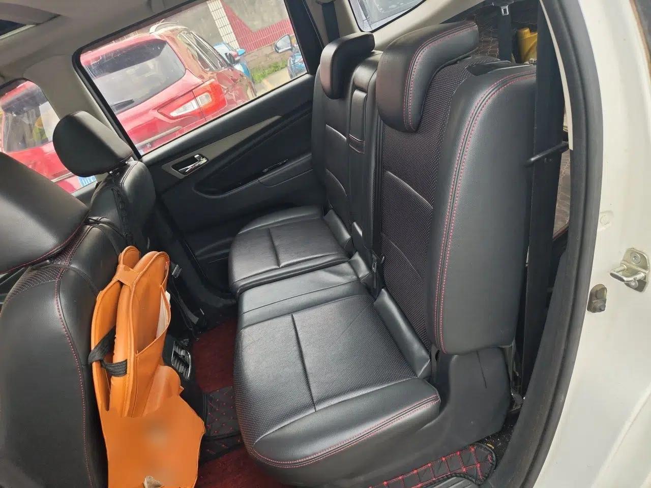 CHANGAN KAICHENG Oushang A600 2016 1.5L Manual Luxury 7-Seater — миниатюра 17