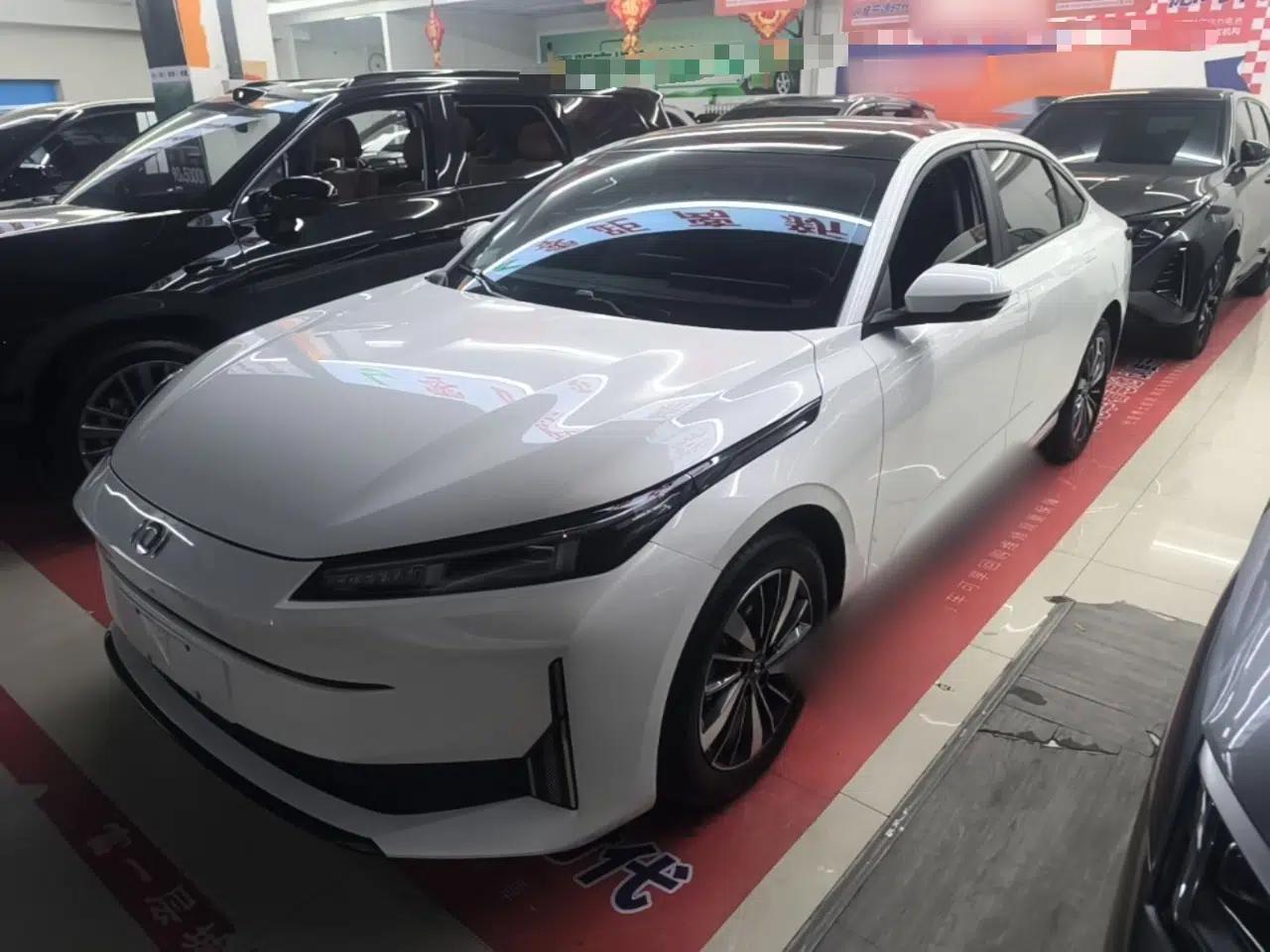 CHANGAN NEVO A05 2024 70 Air — миниатюра 1