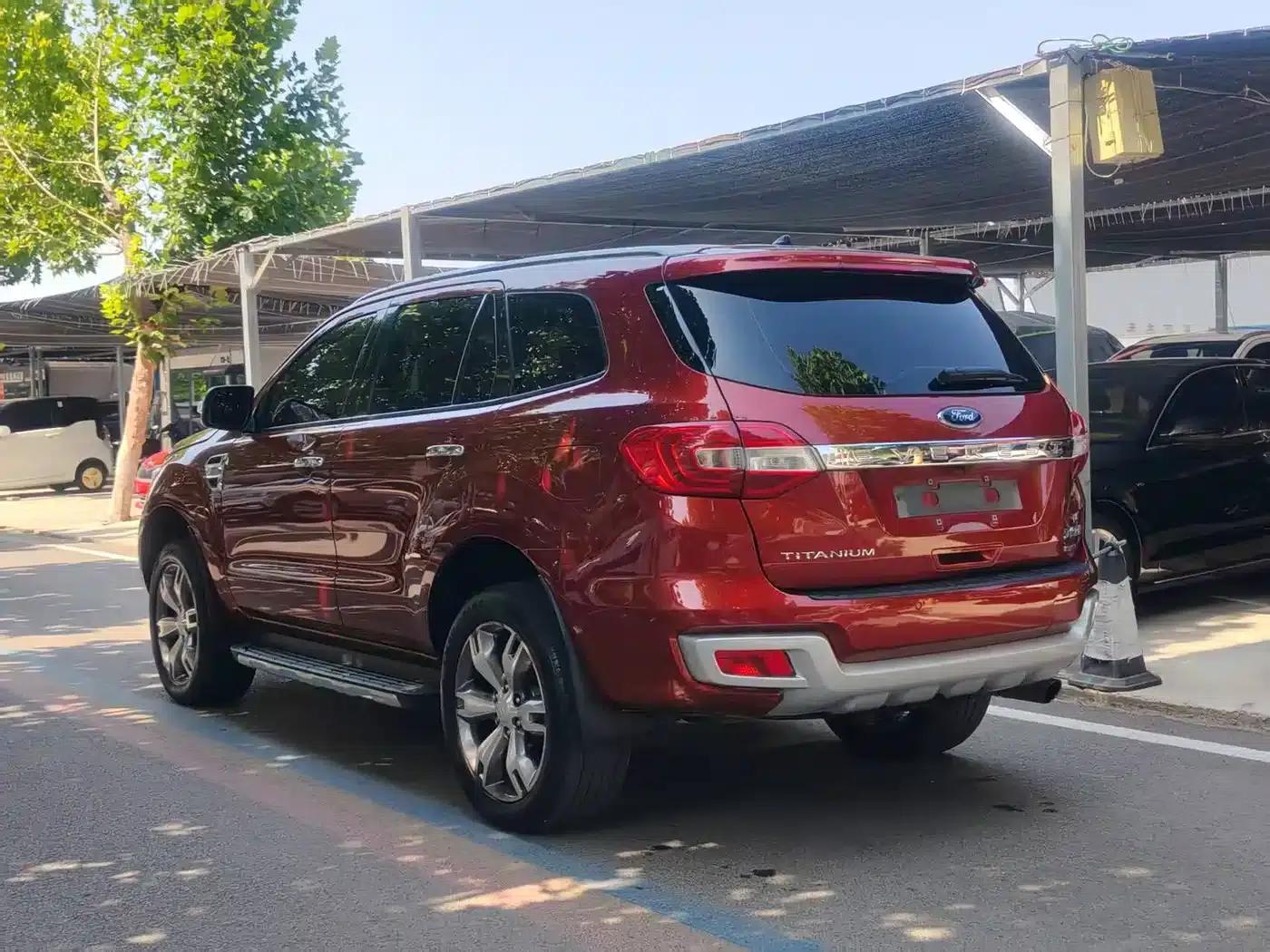 2017 Ford Everest 2.0T Gasoline Automatic 4WD Flagship Edition 7-Seater — миниатюра 19