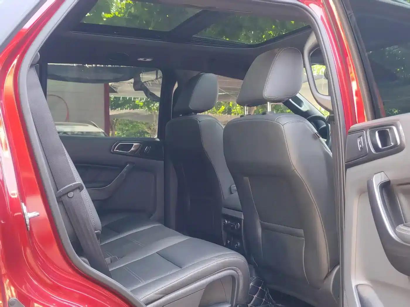 2017 Ford Everest 2.0T Gasoline Automatic 4WD Flagship Edition 7-Seater — миниатюра 8