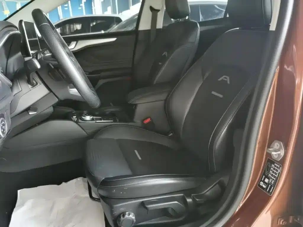 Ford Focus Active 2020 EcoBoost 180 Automatic Trend Edition — миниатюра 15