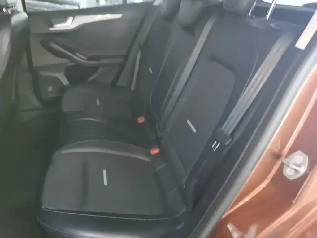 Ford Focus Active 2020 EcoBoost 180 Automatic Trend Edition — миниатюра 17