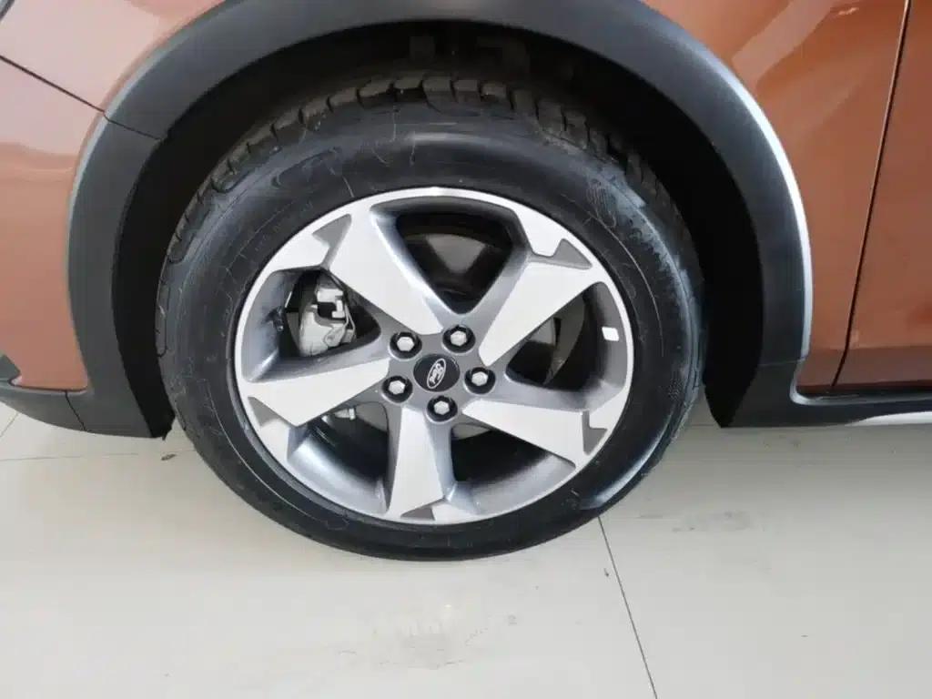 Ford Focus Active 2020 EcoBoost 180 Automatic Trend Edition — миниатюра 23