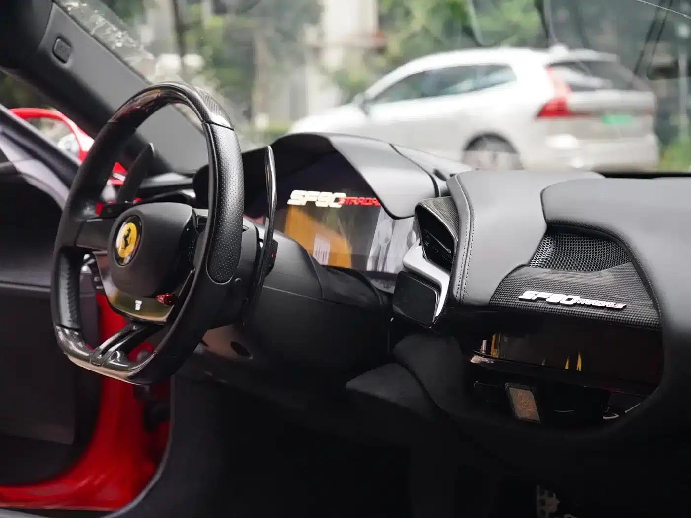 SF90 2020 3.9T V8 Stradale — миниатюра 20