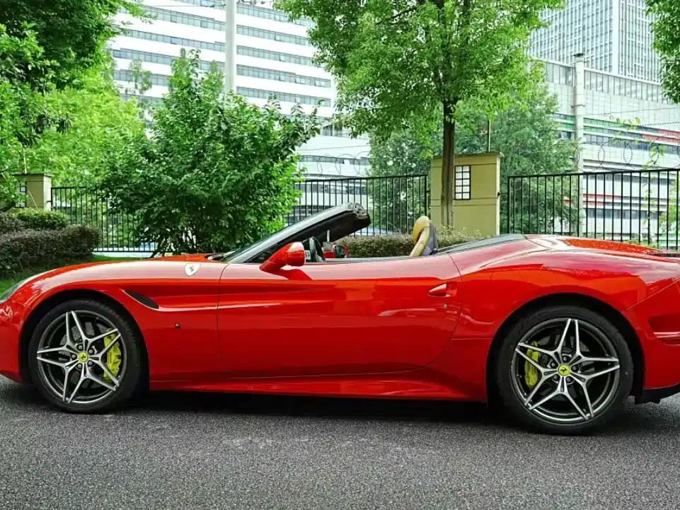 California T 2015 3.9T Standard Model — миниатюра 3