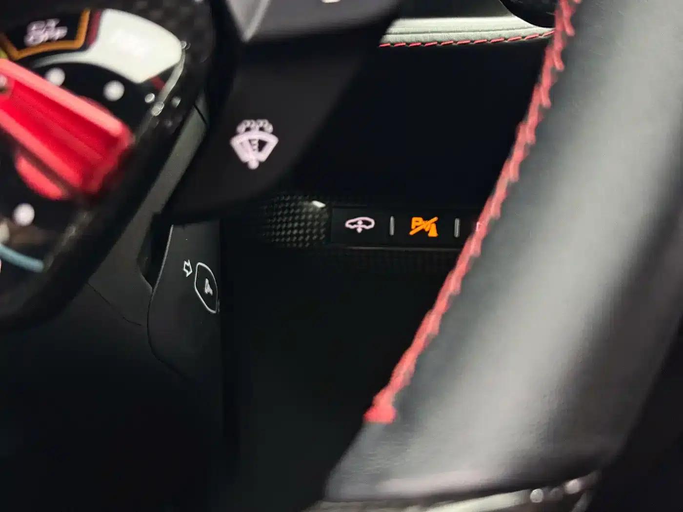 Ferrari 812 2017 6.5L Superfast — миниатюра 18