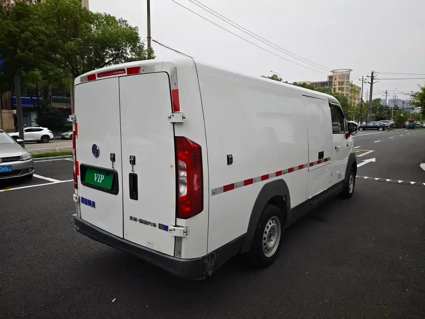 Zhilan Elf E7 2022 Standard Model 46.36kWh — миниатюра 15