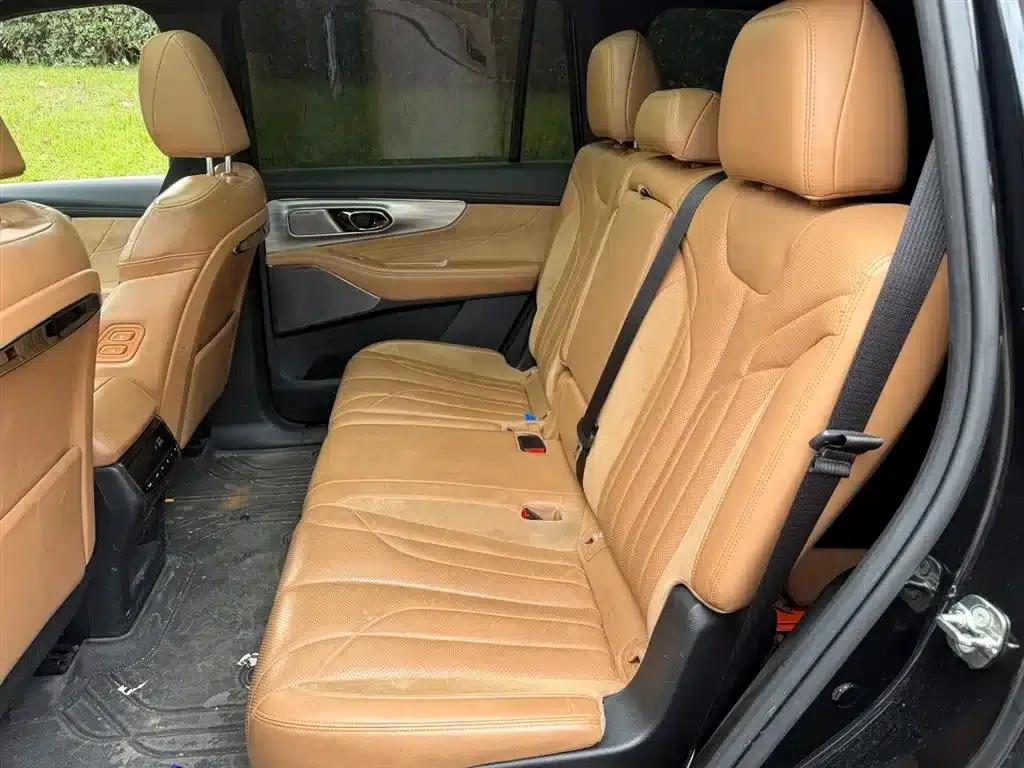 Trumpchi ES9 2024 PHEV 143km Max — миниатюра 10