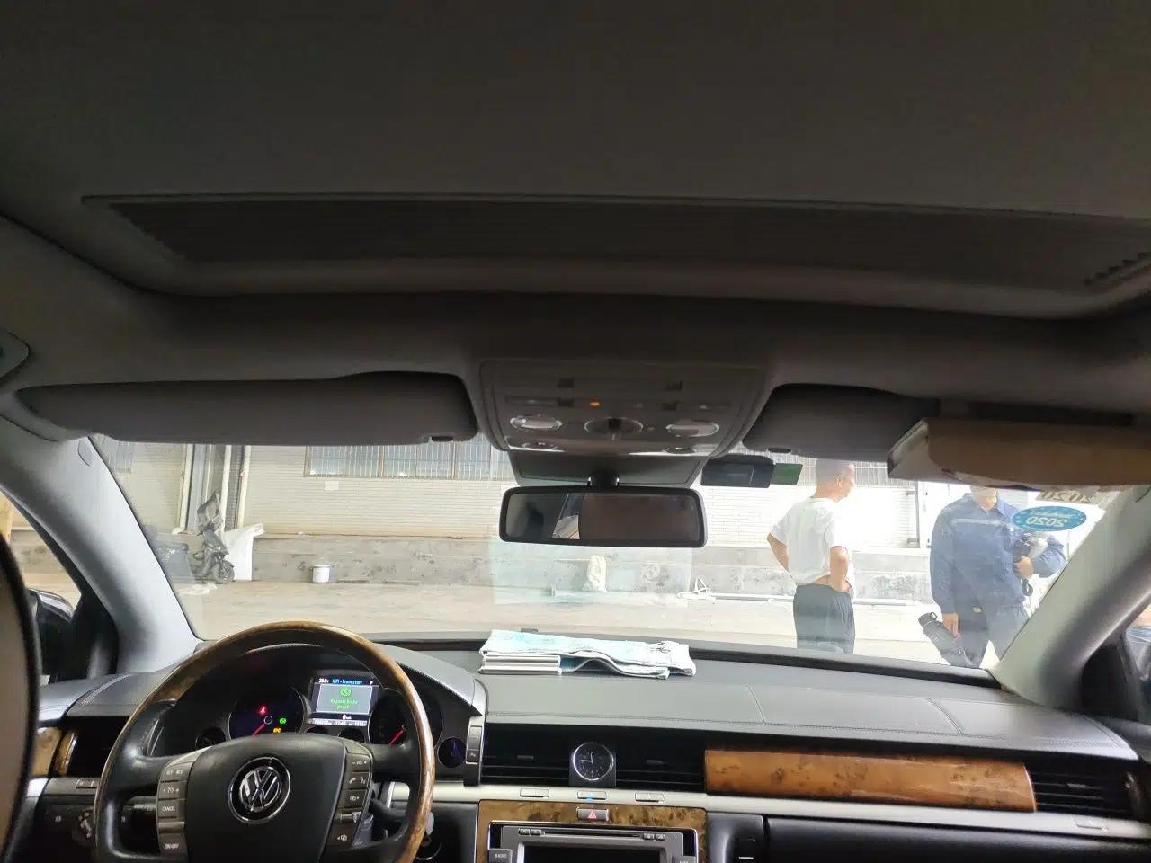 Volkswagen Phaeton 2011 4.2L V8 4-seat Extended-Range Individual Edition — миниатюра 18